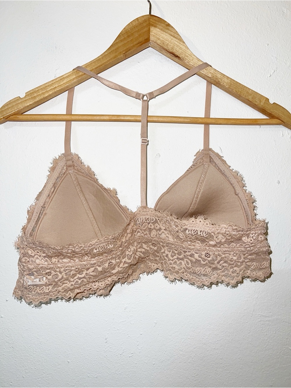 aerie Lace v neck T back nude adjustable straps Bralette - Picture 4 of 8